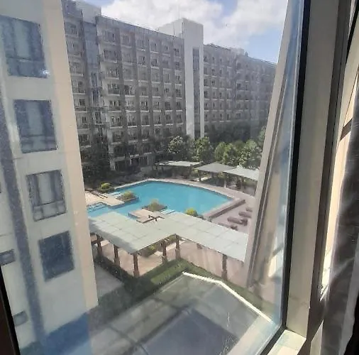 Apartment 81 Newport Boulevard -across Naia Terminal 3 Manila