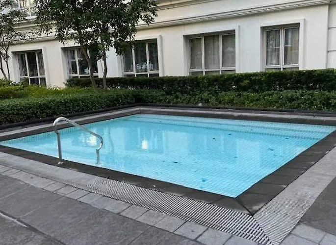 Apartment 81 Newport Boulevard -across Naia Terminal 3 Manila
